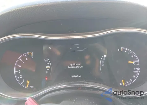 2018 Jeep Grand Cherokee Laredo 4X2 z USA, uszkodzony, nr VIN 1C4RJEAG1JC246701